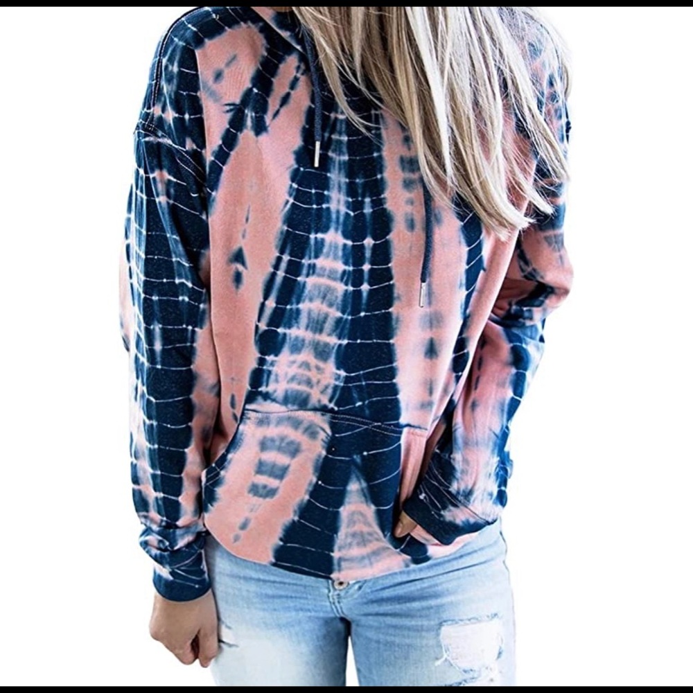 Tie dye hooded sweatshirt NWOT